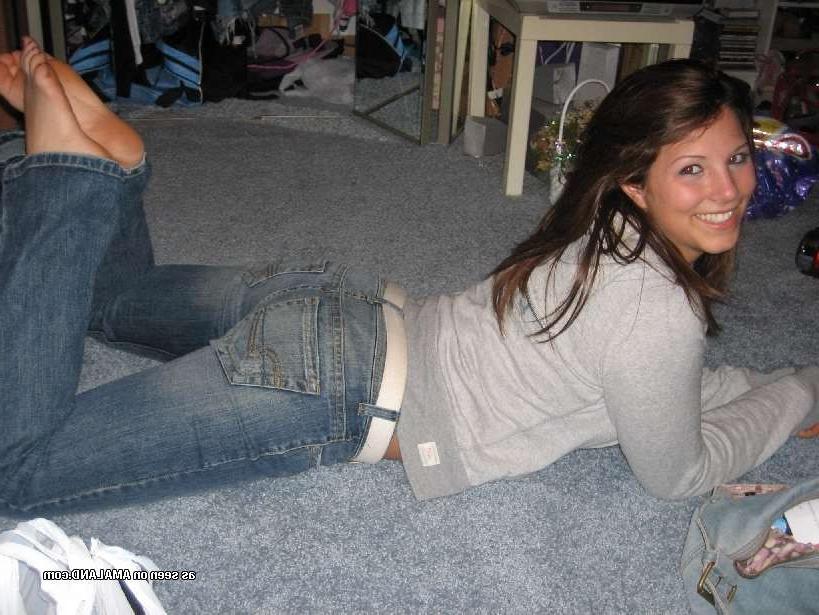 15P Cute amateur teen girlfriend topless in panties