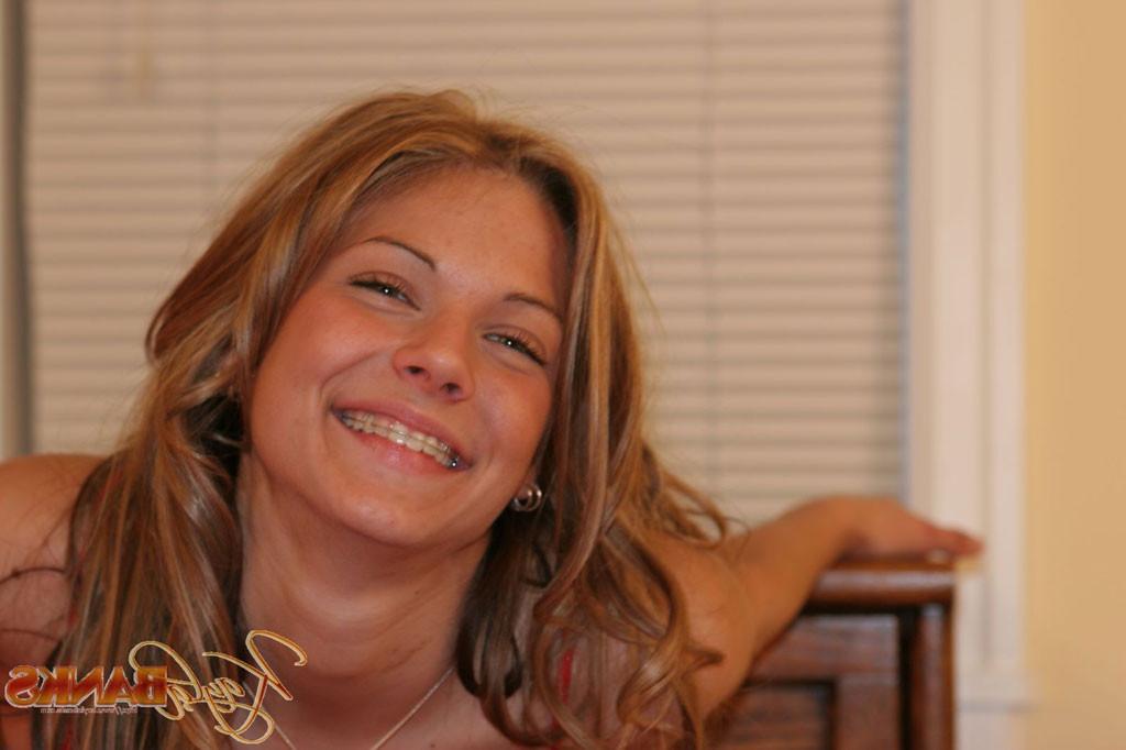 16P Amateur teen topless in panties