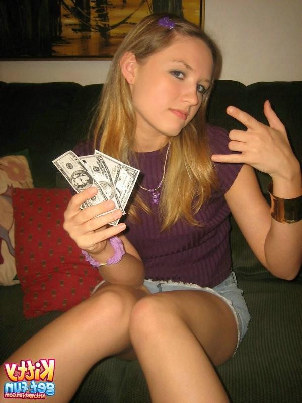 12P Kitty Karsen get fun