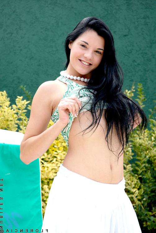 13P Amateur teen removes her clothes getting hot and wild showing big bossoms