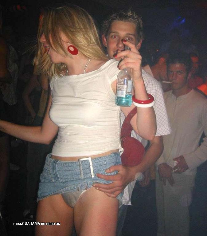15P Homemade pix of trashed amateur teen girlfriends
