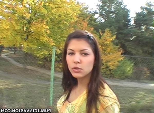 16P Fuck in the woods-amateur teen brunette´s public sex for cash