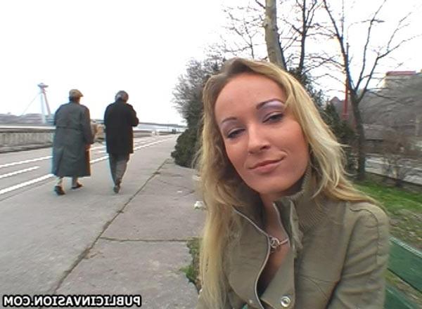 16P amateur blondie fucking for cash in the park beside the road