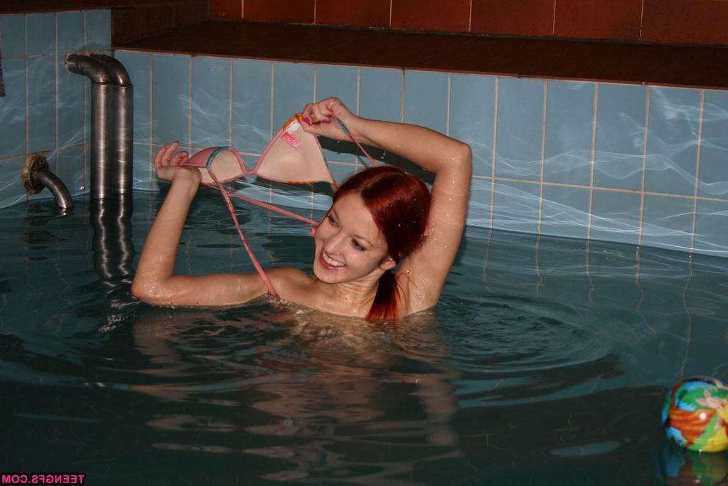 15P Skinny dipping amateur teen redhead girlfriend