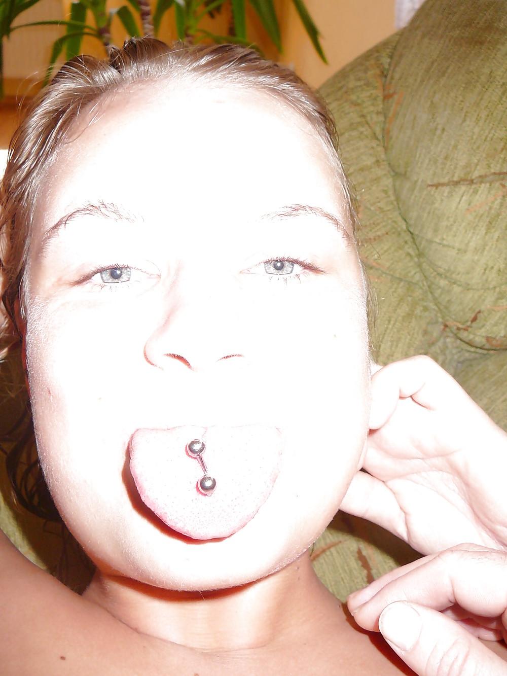 25P HOT AMATEUR TEEN 20