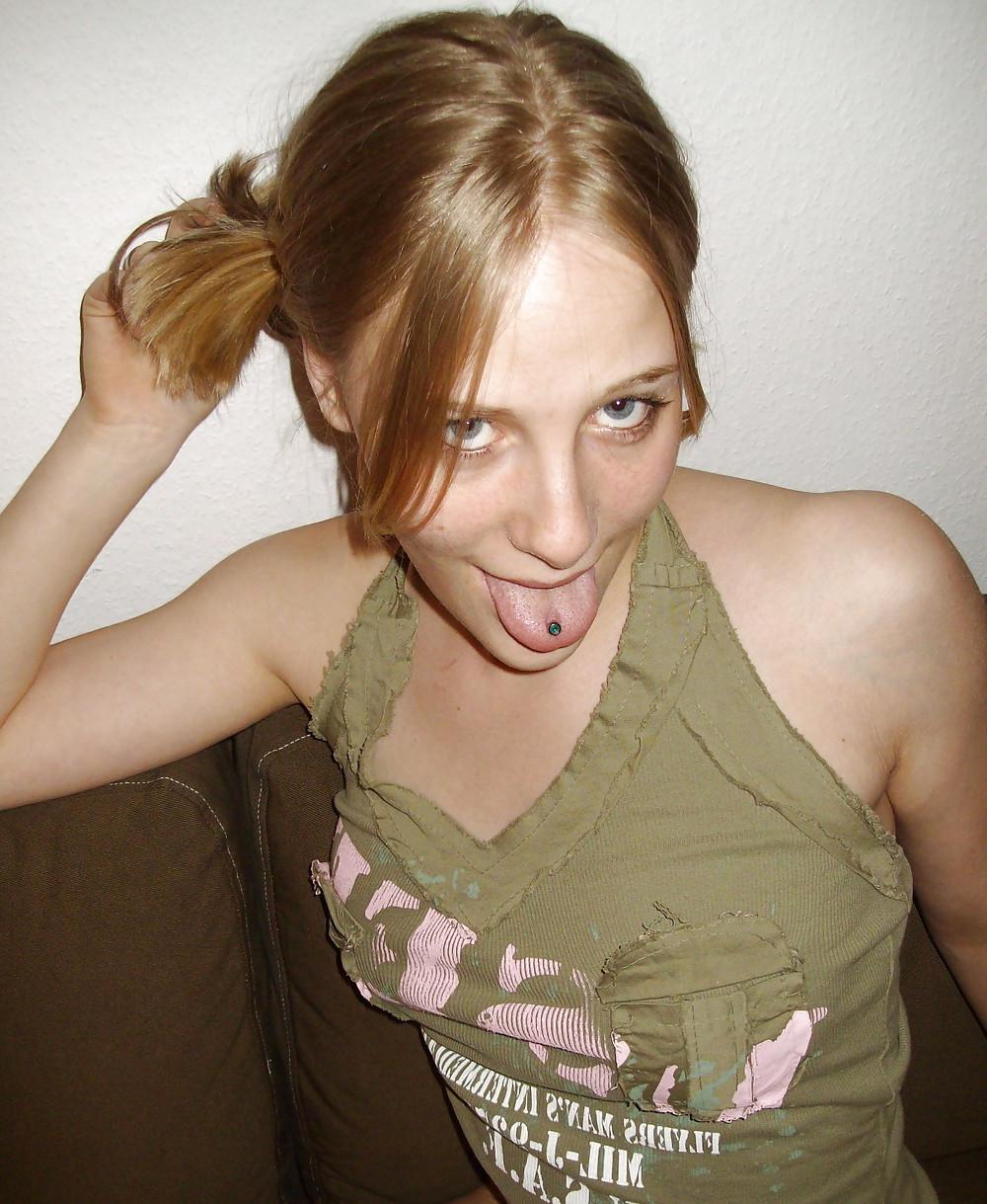 23P HOT AMATEUR TEEN 22