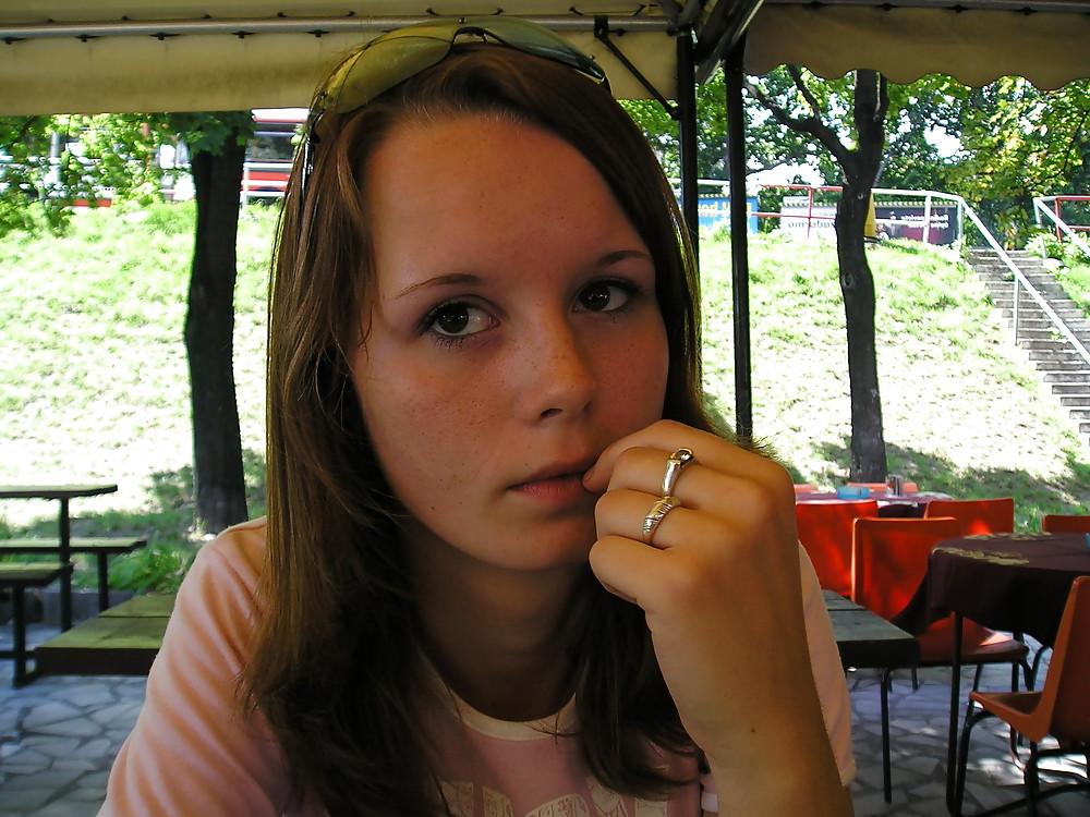 25P HOT AMATEUR TEEN 03