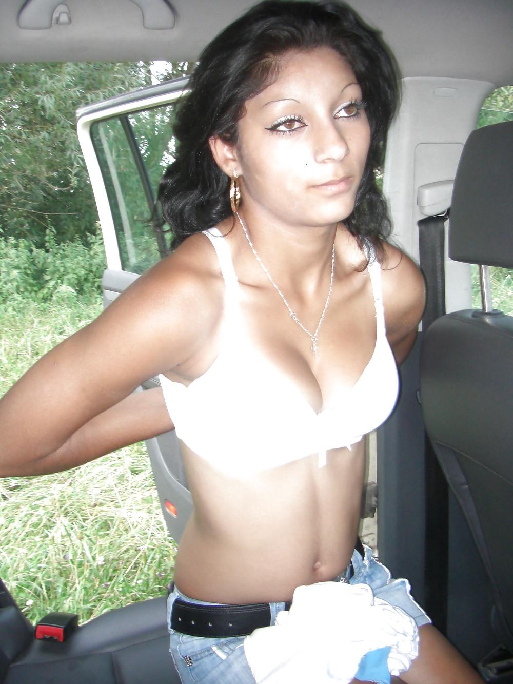 25P HOT AMATEUR TEEN 05