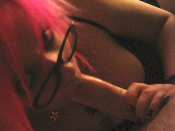 15P Chubby and busty amateur teen punk emo girlfriend
