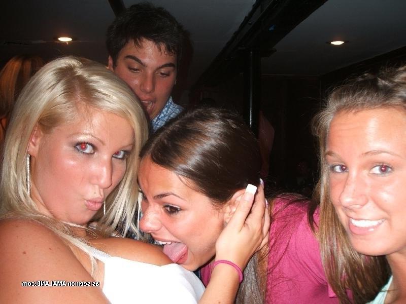 15P Homemade pix of big round breasts on amateur teen girlfriends
