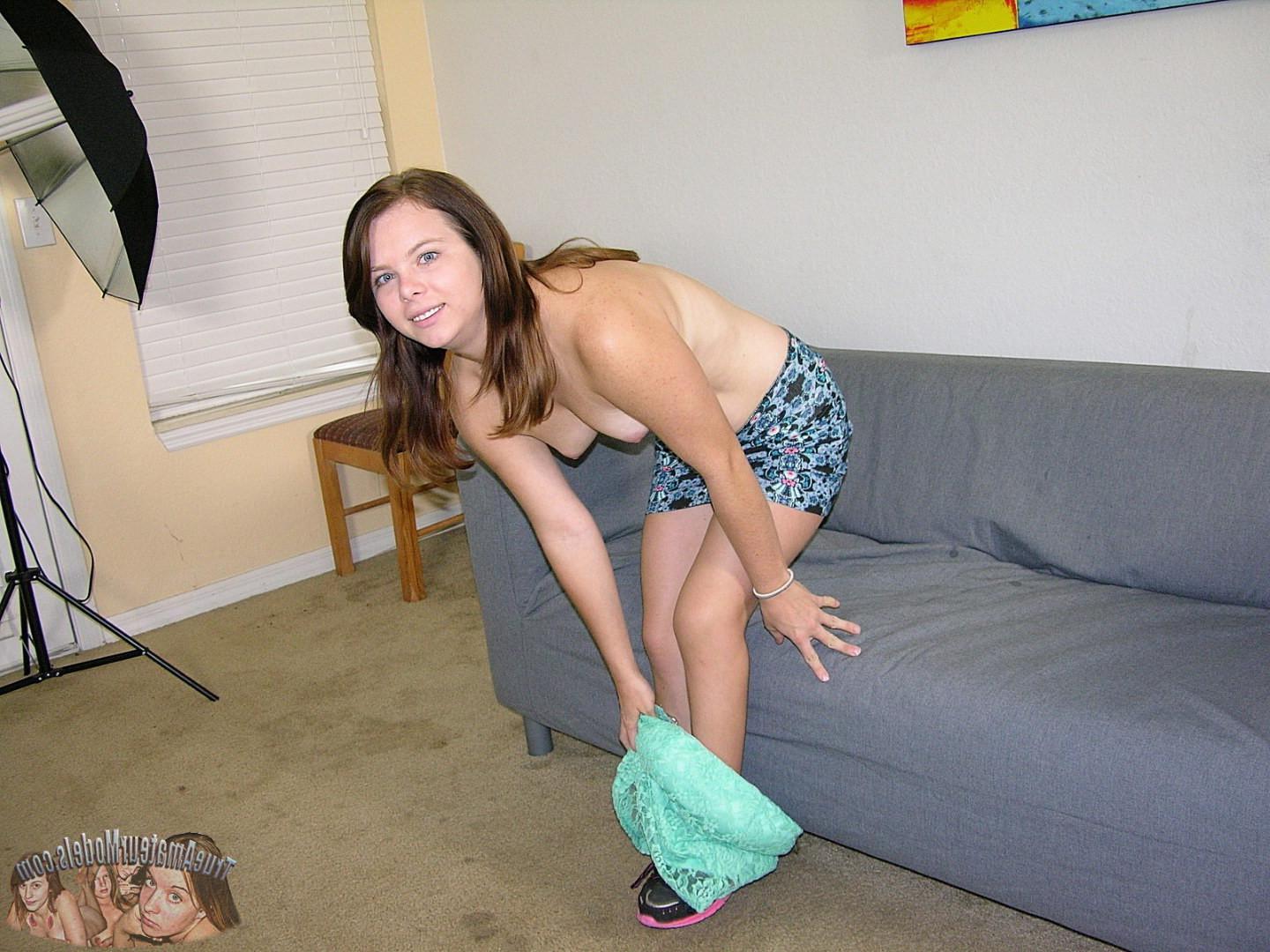 16P Amateur teen jennifer giving upskirt views and modeling nude