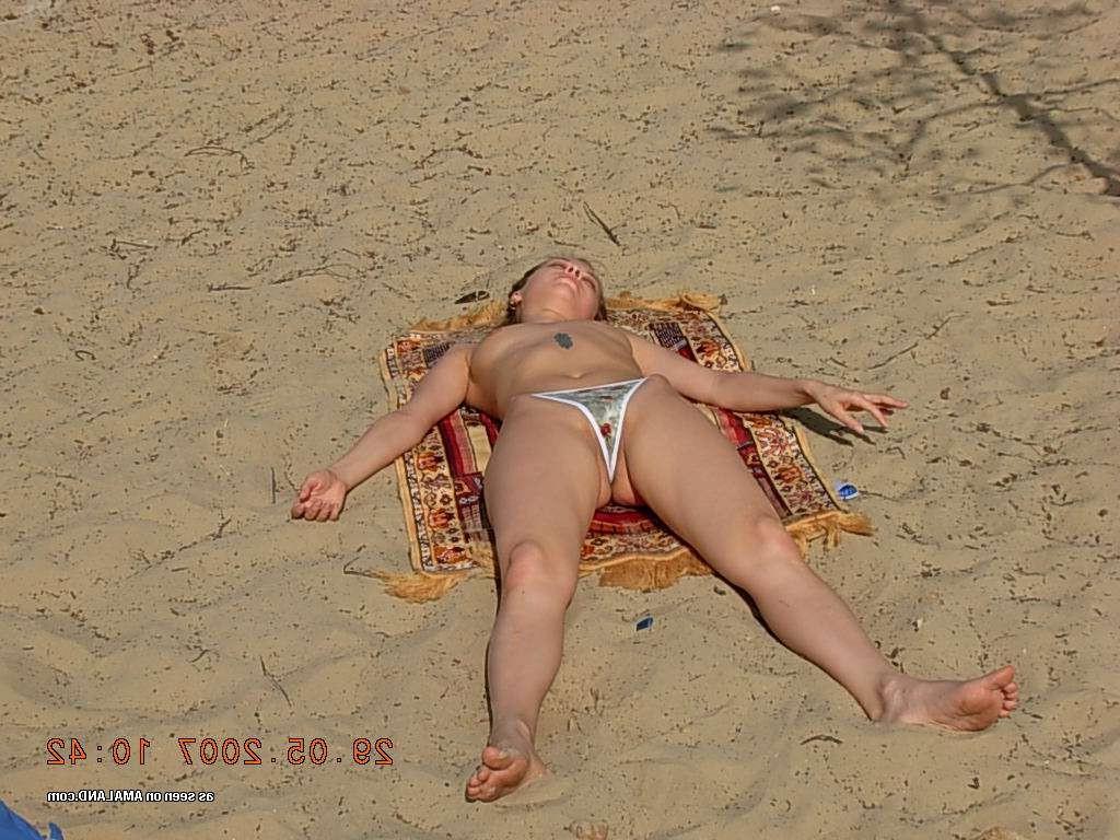 15P Super sexy amateur teen girlfriends bare it all for their BFs