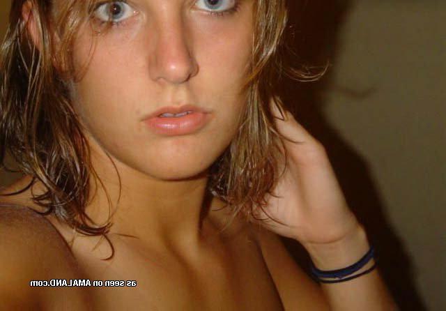 15P Cute selfshot amateur teen gfs in panties
