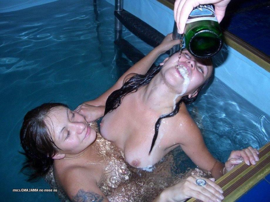 15P Real life amateur teen girlfriends and nudists in homemade pix