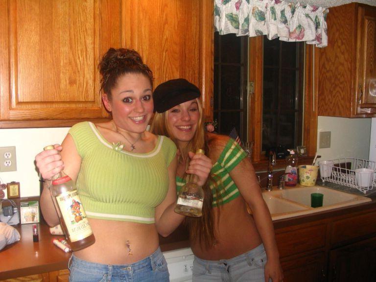 15P Collection of cute little amateur teen girlfriends