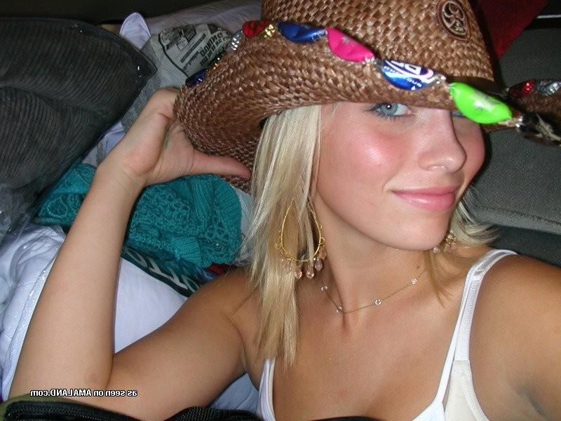 15P Sweet amateur teen girlfriends smiling for camera