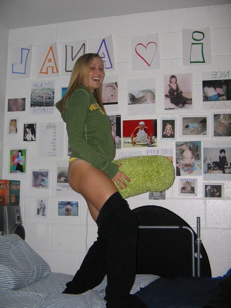 15P Sweet amateur teen girlfriends smiling for camera