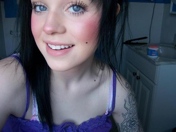 15P Alternative amateur teen girlfriends pose for homemade snapshots