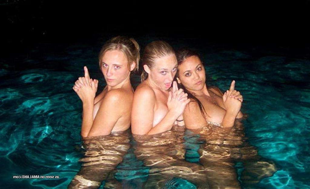 15P Drunk amateur teen girlfriends party naked in pool