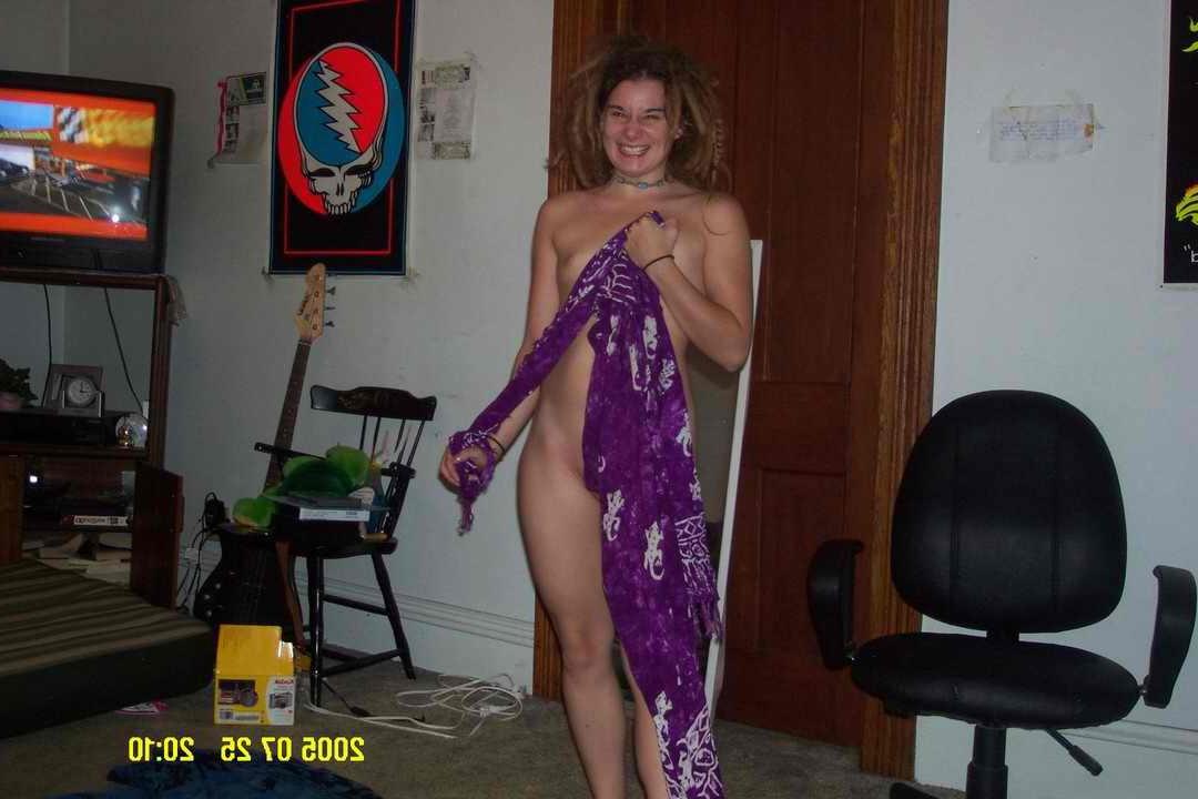 15P Stoned amateur teen hippie GF with itty bitty tits