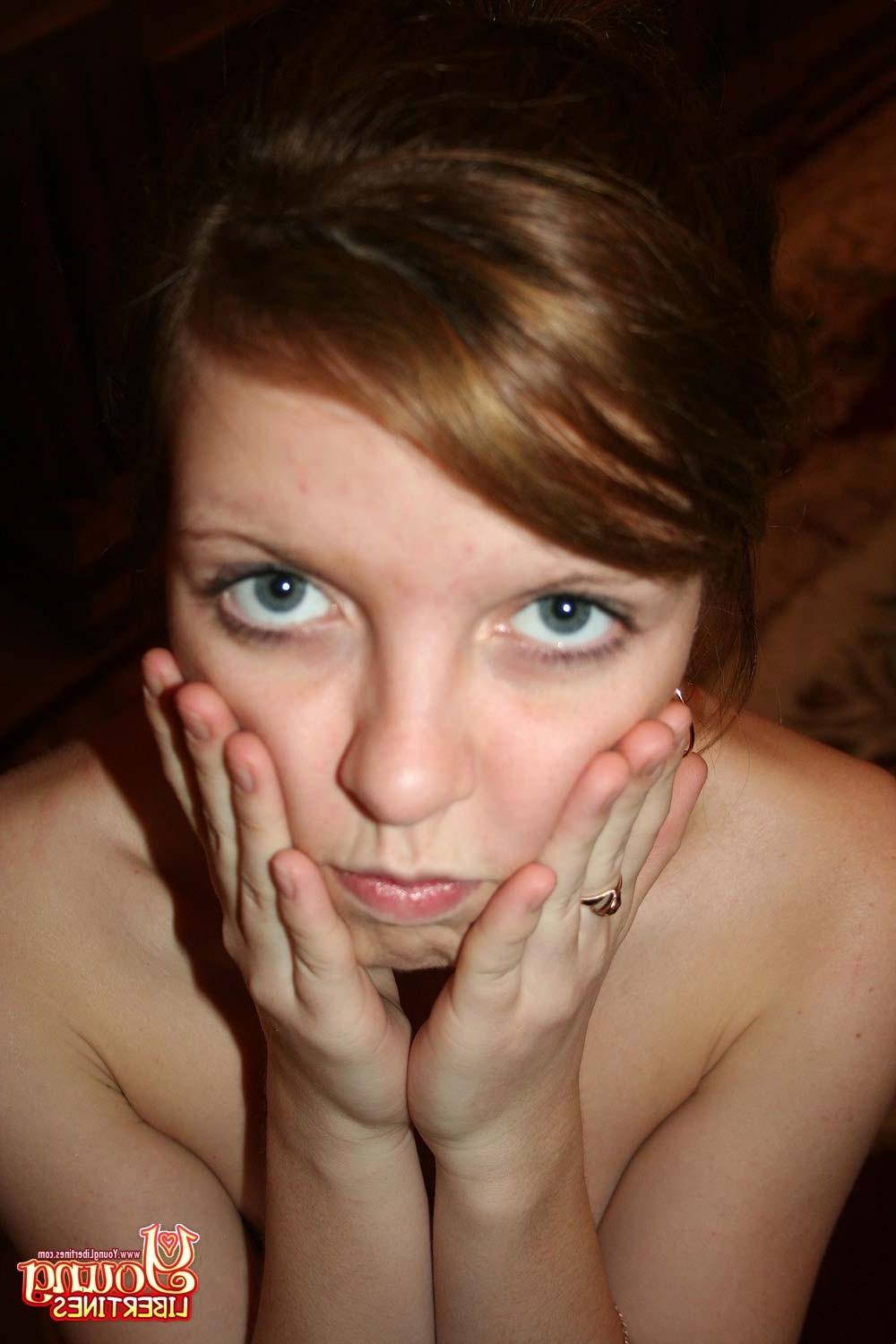 16P Amateur teen girl making faces