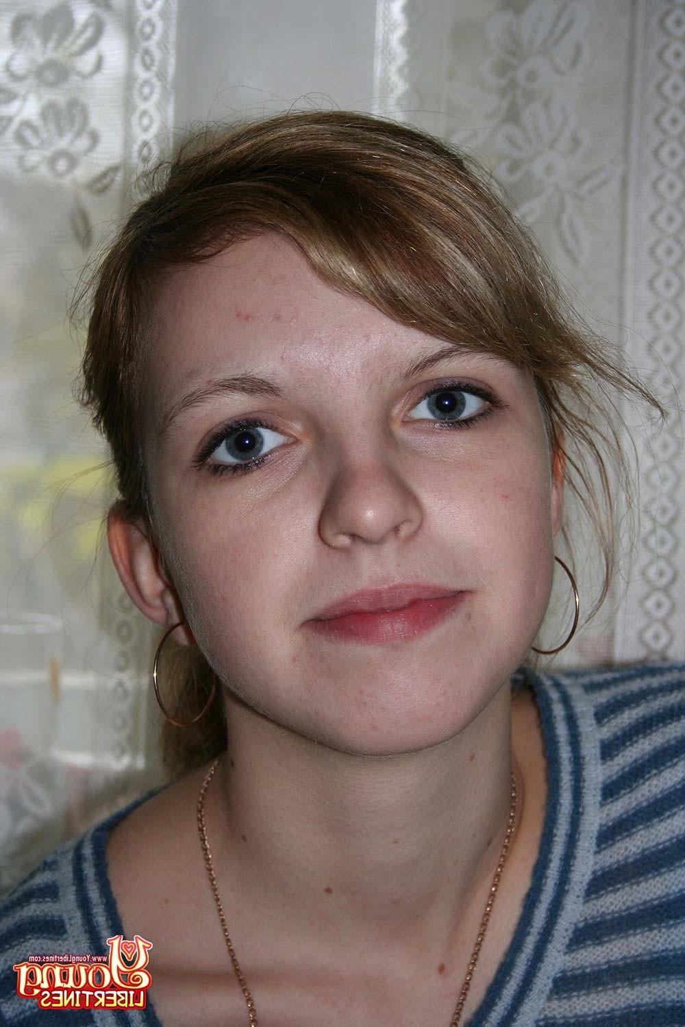 16P Amateur teen girl naked