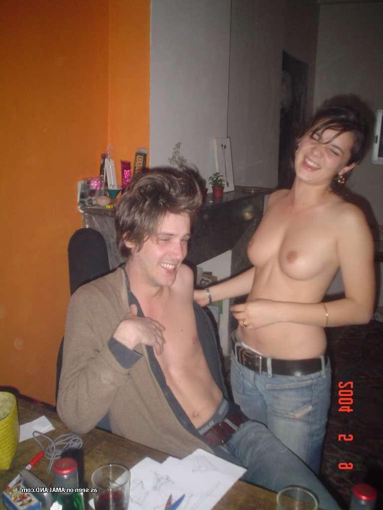 15P Cute n drunk amateur teen girlfriends party naked