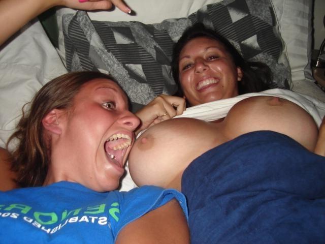 15P Homemade drunk and horny amateur teen girlfriends partying naked