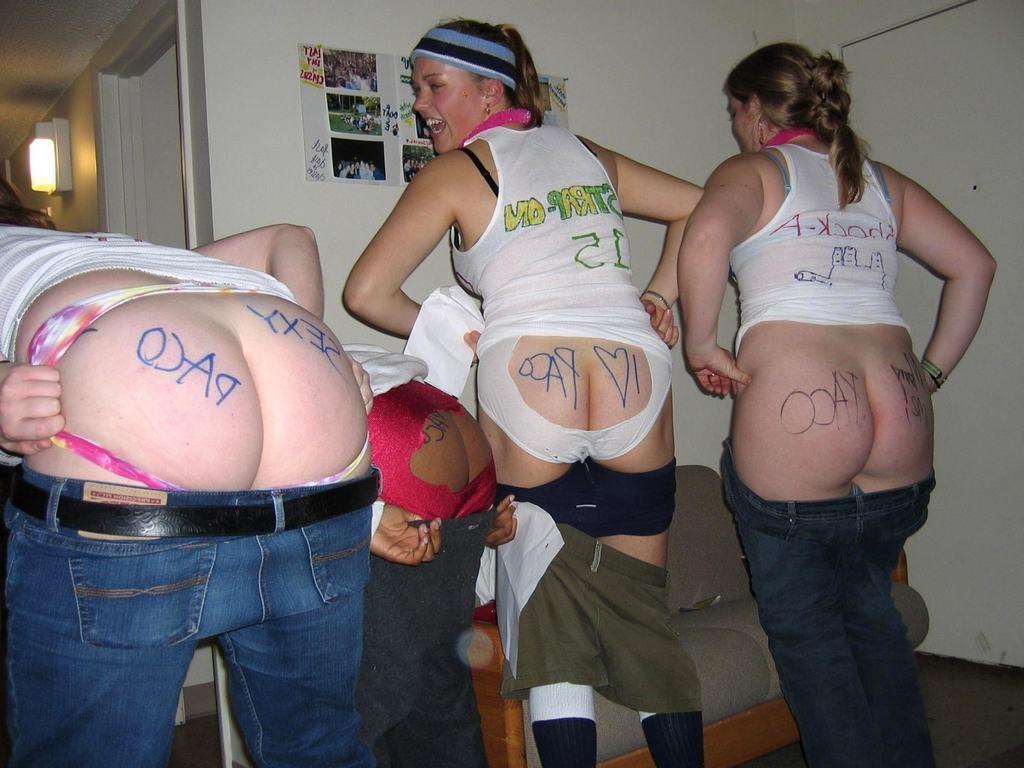 15P Homemade drunk and horny amateur teen girlfriends partying naked
