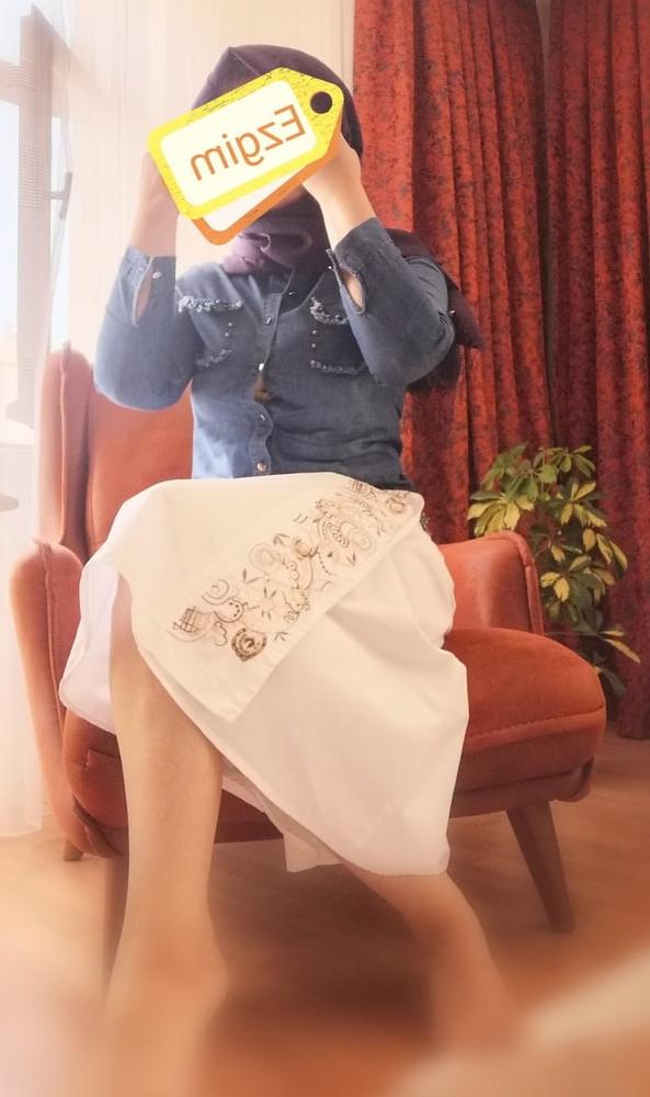 25P Turkish MILFS Mom Ev Hanimi Ezgi Mama Turkey Mom