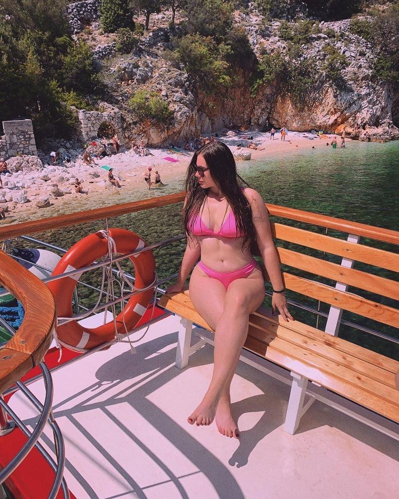 25P Slovak insta slut