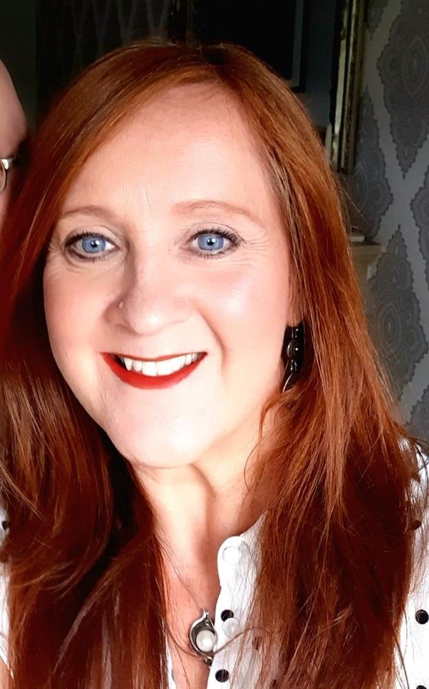 25P Hot Redhead Slut