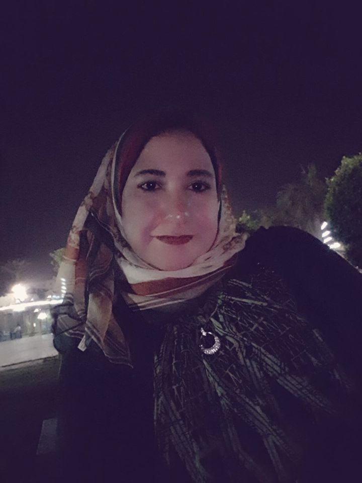 25P Hanaa - muslim hijabi hot egyptian lawyer