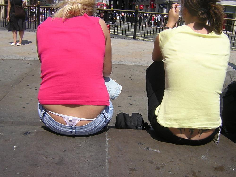 25P Candid young slut : thong VI