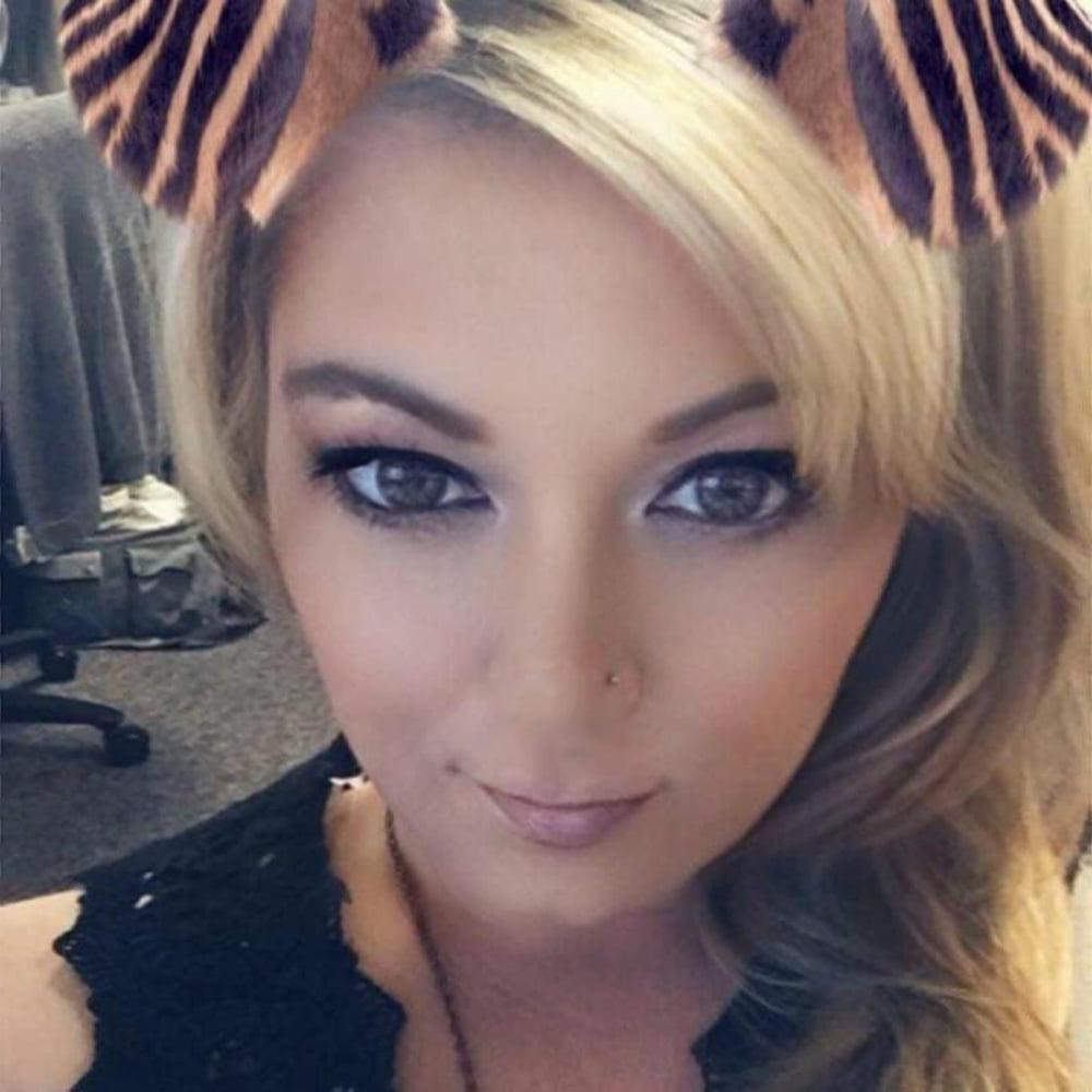 25P Erica P White slut