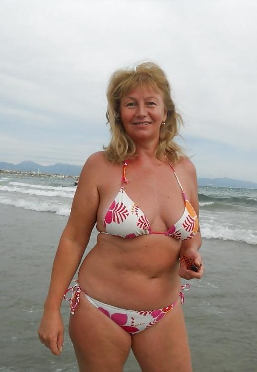 17P Hot Mature Euro Slut One