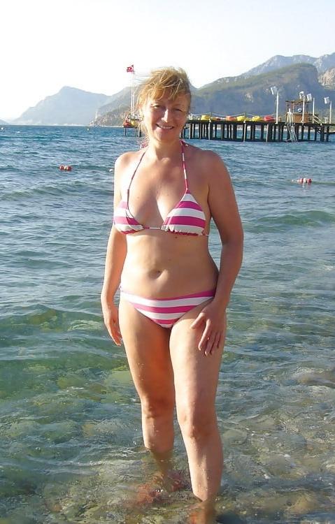 17P Hot Mature Euro Slut One