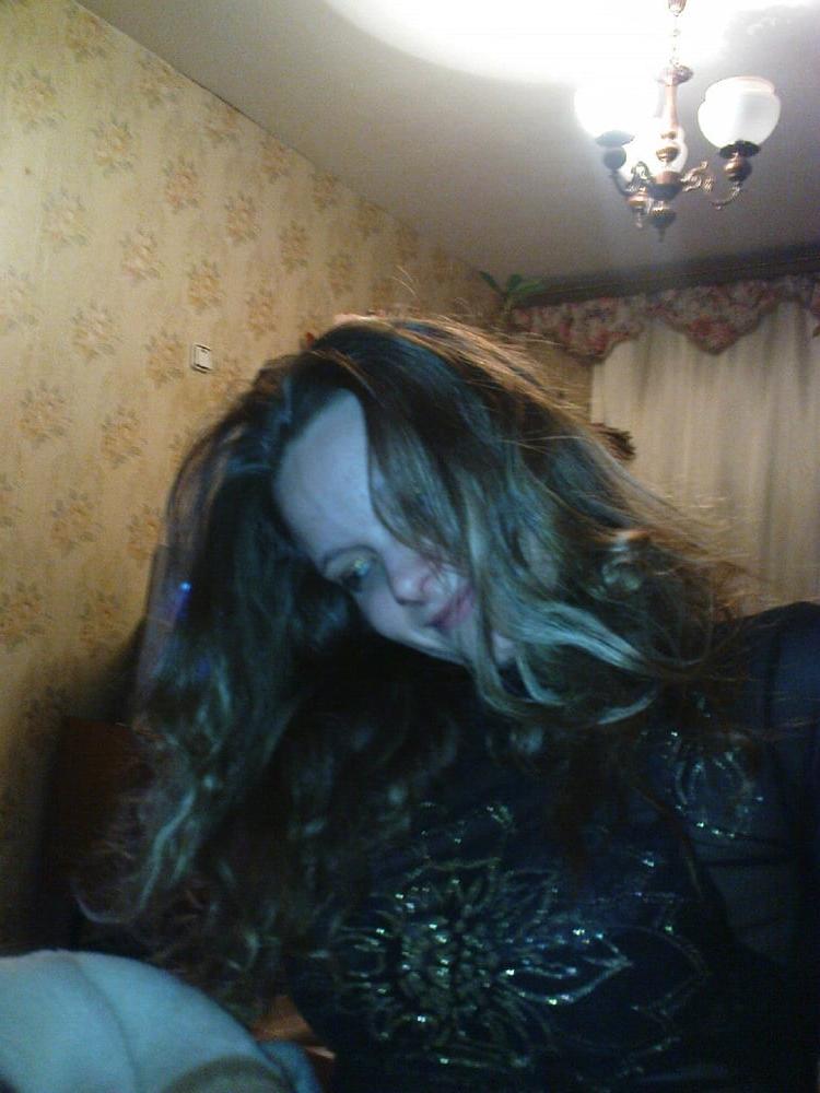 25P Web Slut Nia