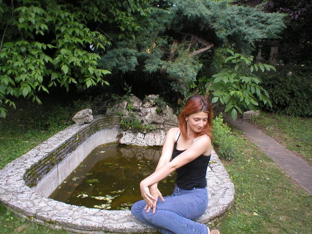 25P Web Slut Tania