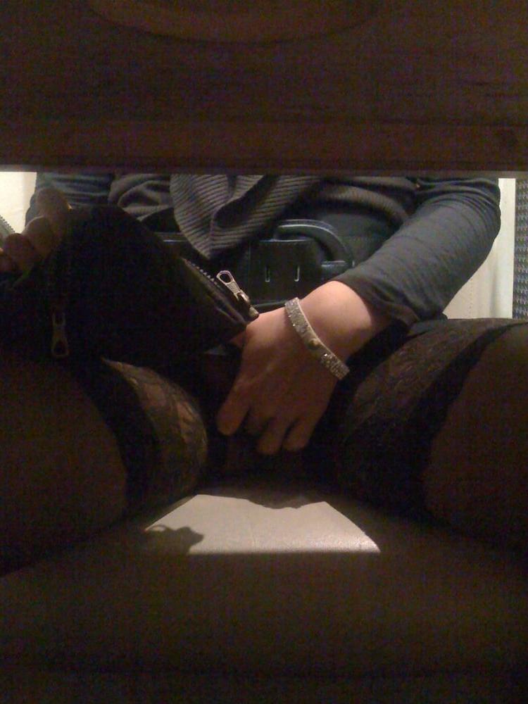 25P Web Slut Violet