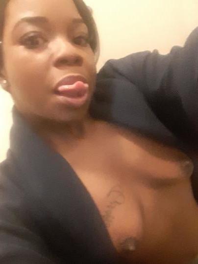 25P Slut Caress D. Coxxx