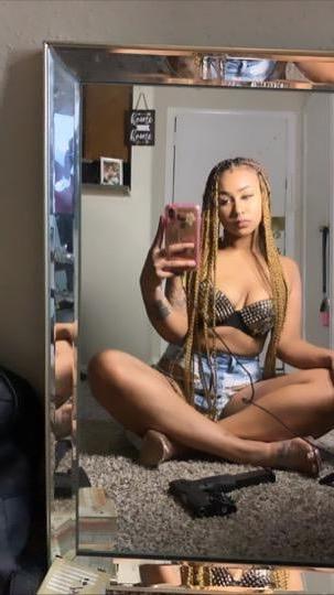 6P Lil Slut Slut