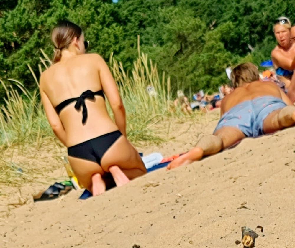 25P Swedish beach slut nice spread