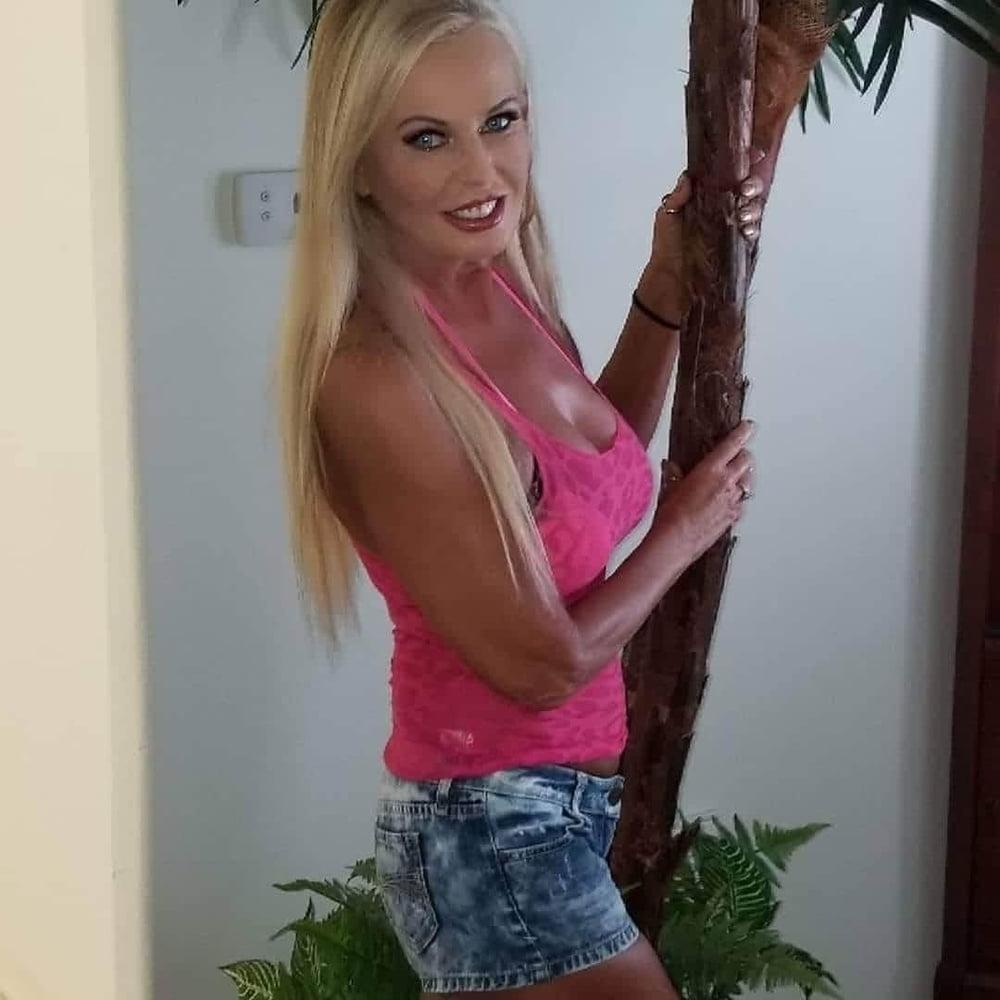 25P Florida GILF