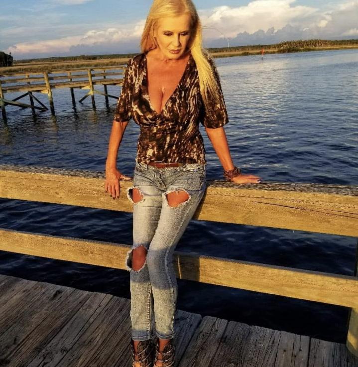 25P Florida GILF