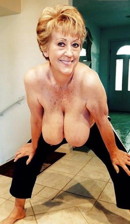 25P White Grannies and Matures