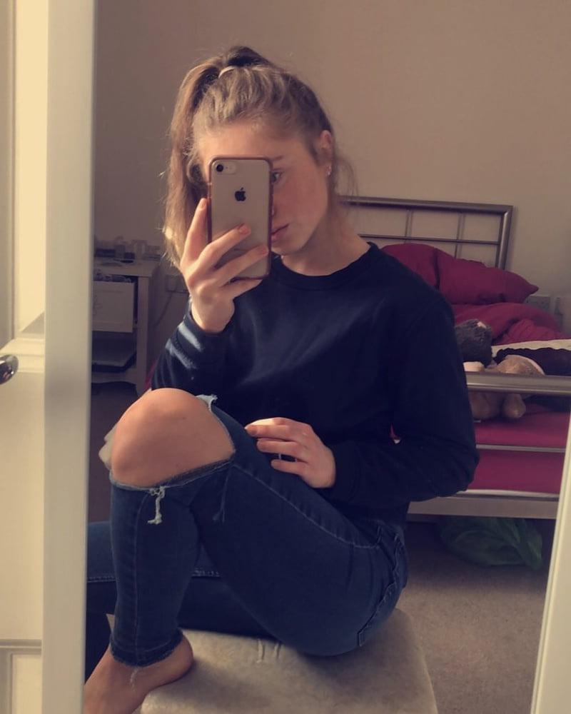25P Chav slut Aimee