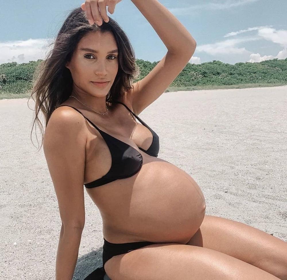 25P Sexy Pregnant Girls 136