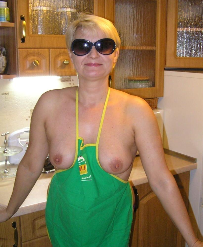 25P Rusian Mature Slut