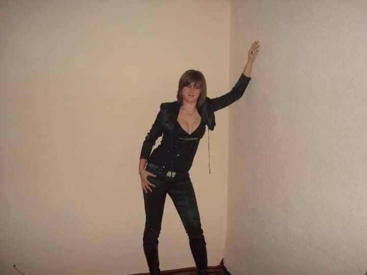 25P STREET LADYS and ........
